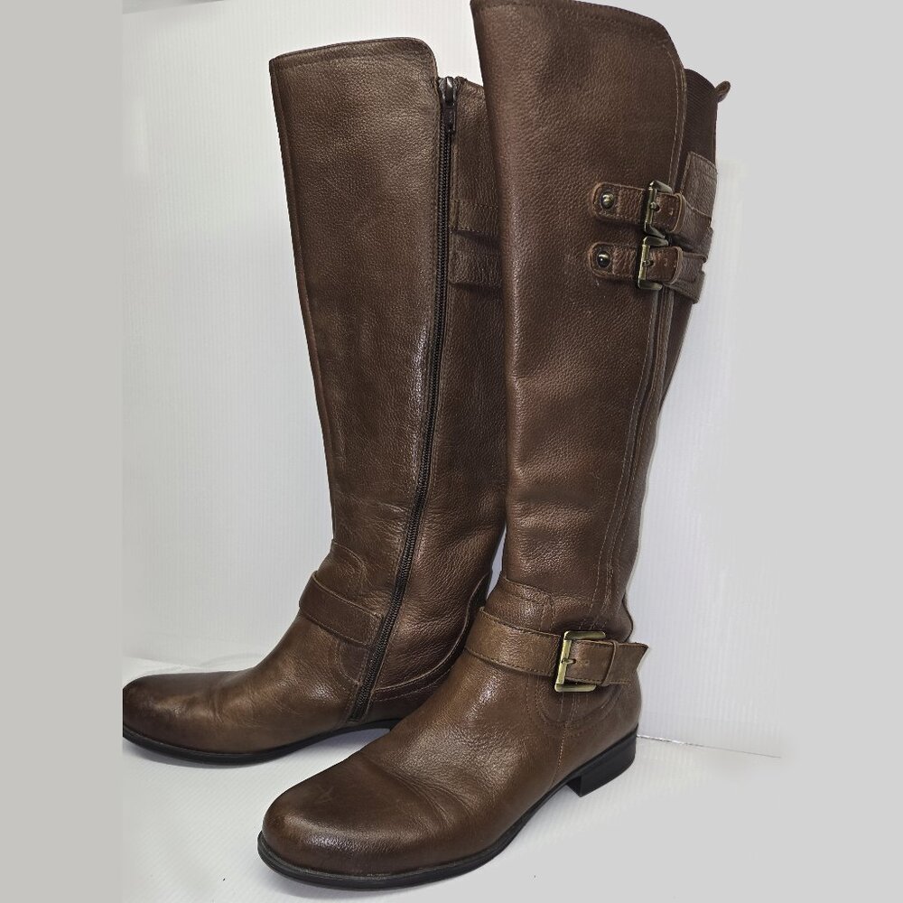 Women's boots. Naturalizer Jessie riding boot.